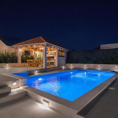 Villa Milena With Heated Pool And Jacuzzi Kostanje Экстерьер фото