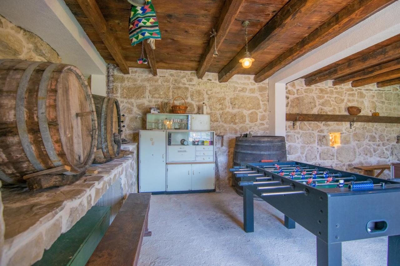 Villa Milena With Heated Pool And Jacuzzi Kostanje Экстерьер фото