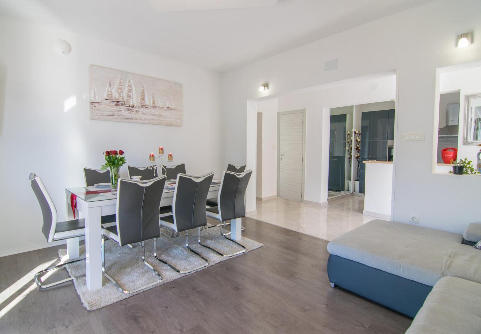 Villa Milena With Heated Pool And Jacuzzi Kostanje Экстерьер фото
