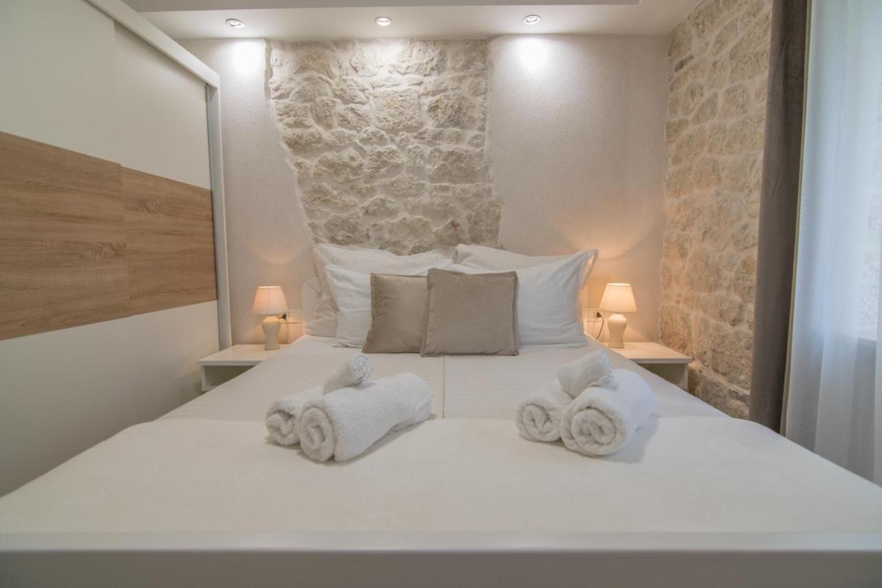 Villa Milena With Heated Pool And Jacuzzi Kostanje Экстерьер фото