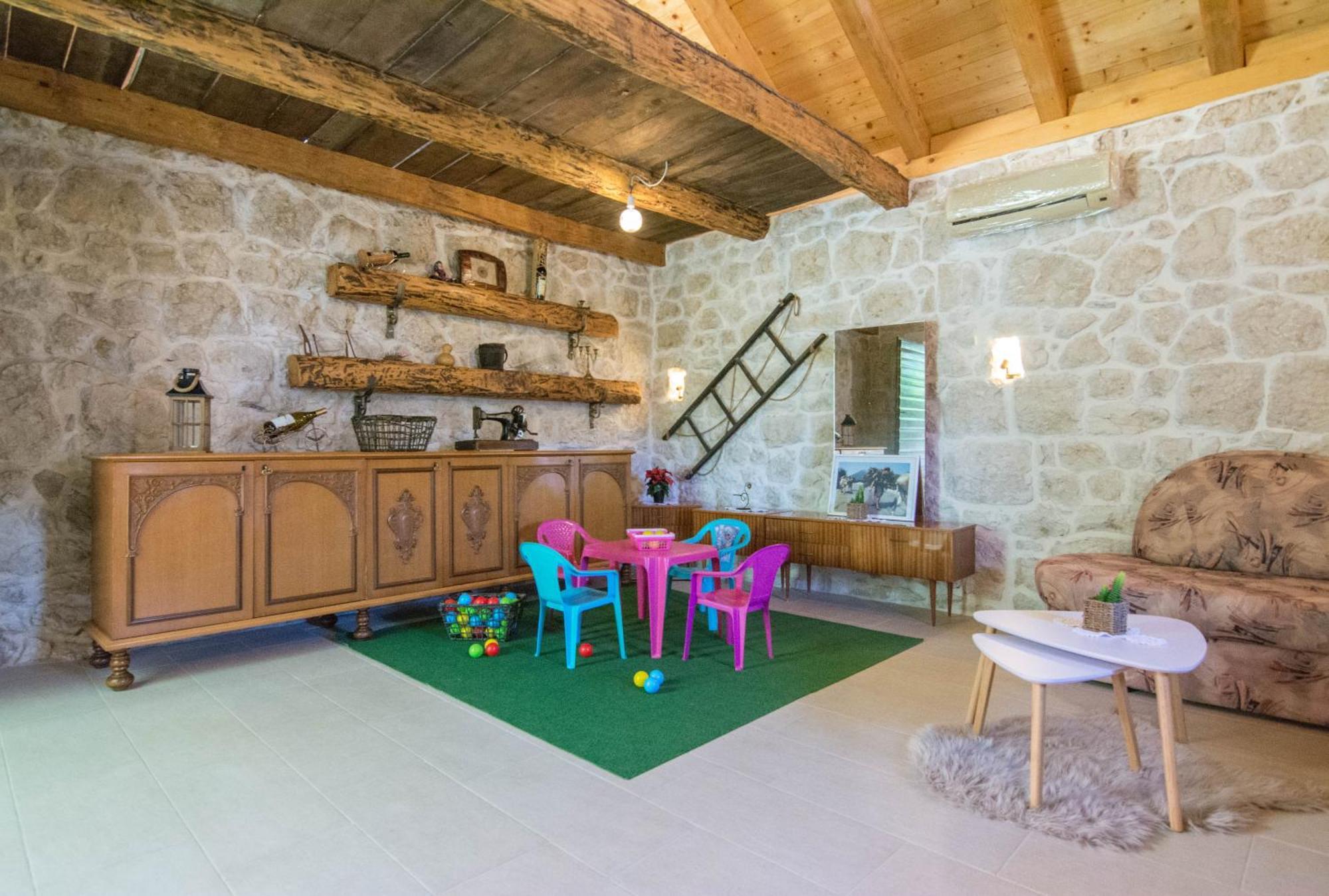 Villa Milena With Heated Pool And Jacuzzi Kostanje Экстерьер фото