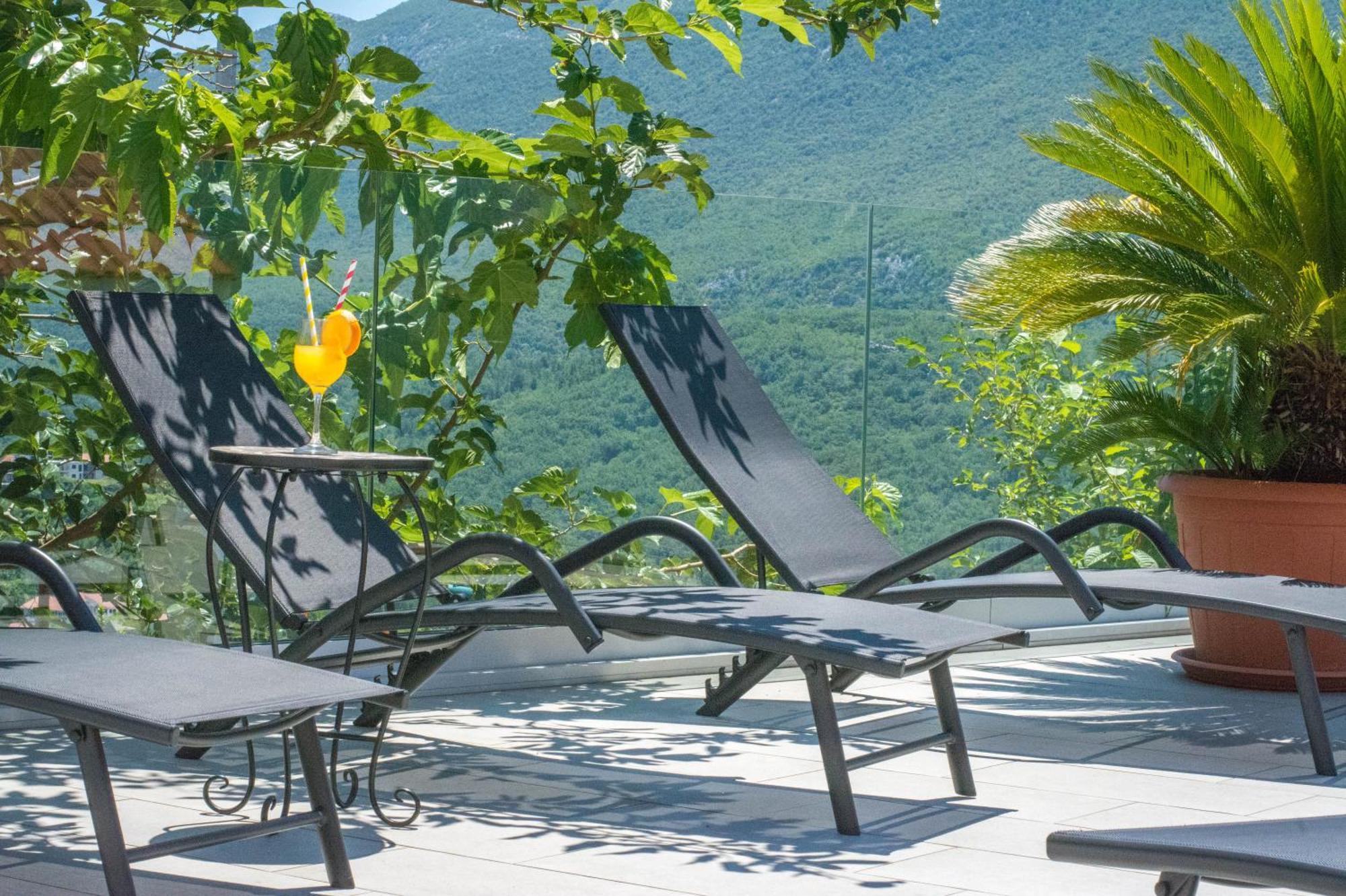 Villa Milena With Heated Pool And Jacuzzi Kostanje Экстерьер фото